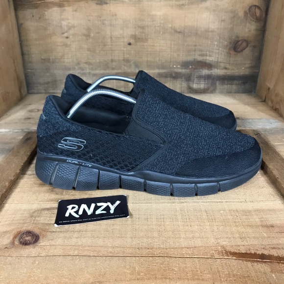 skechers extra wide fit mens memory foam